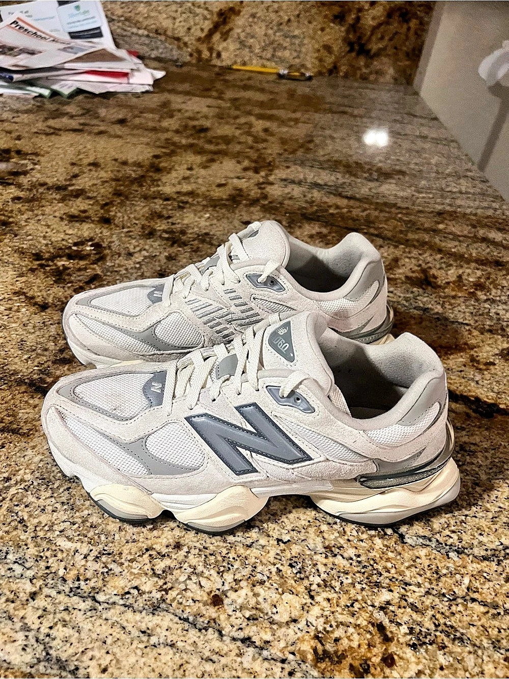 New Balance 9060 Sea Salt Concrete Silver U9060ECA Men’s 8 / Women’s 9.5